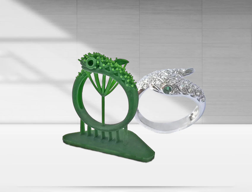 Finished diamond ring cast from High Wax Plus Resin – smooth surface, no defects